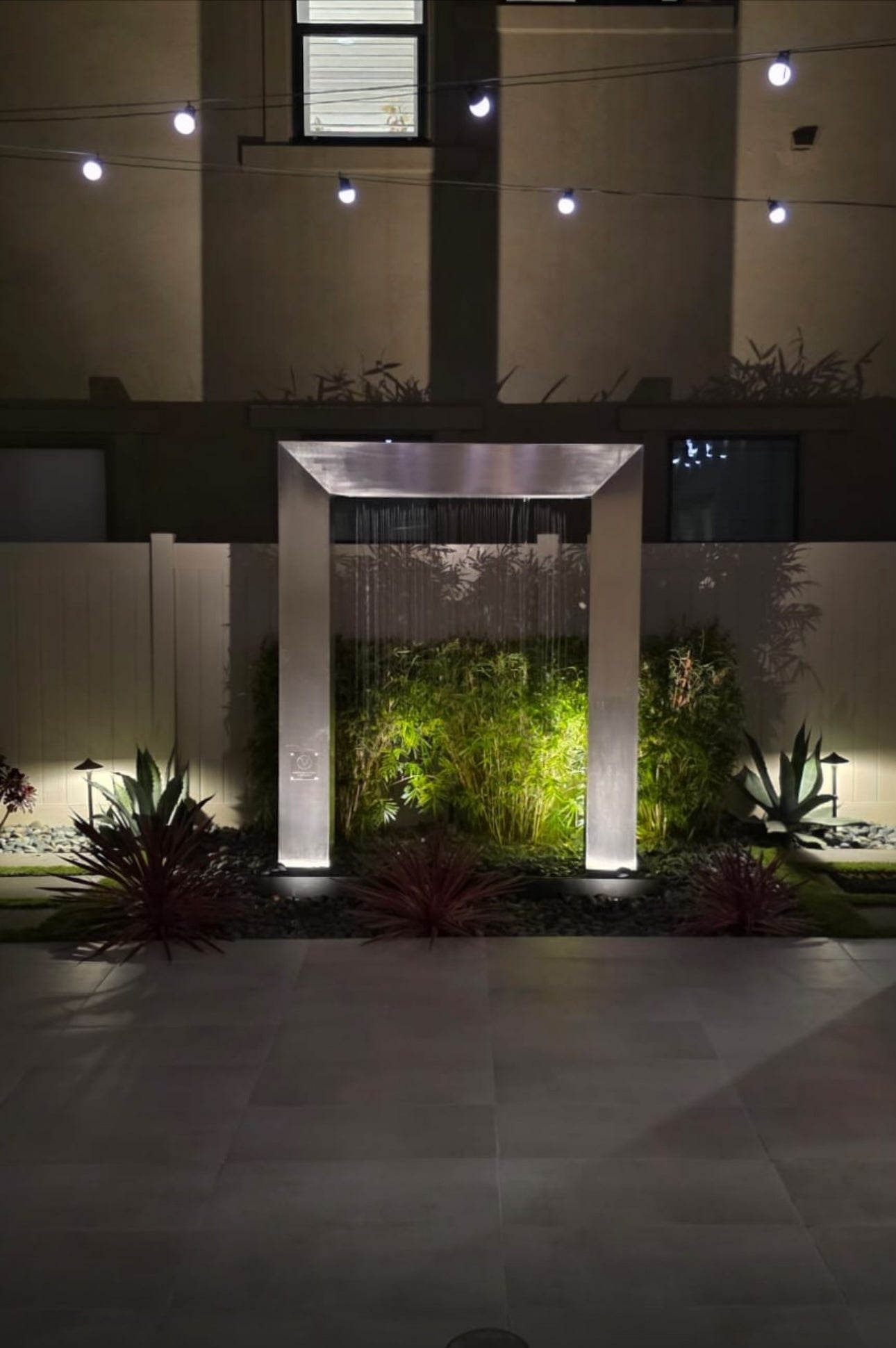 Rain Curtain Fountain Door